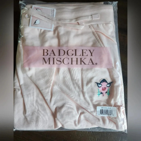 Badgley Mischka Plus Size's Terry Jogger in Blush, Gray, and Black - Picture 5 of 6